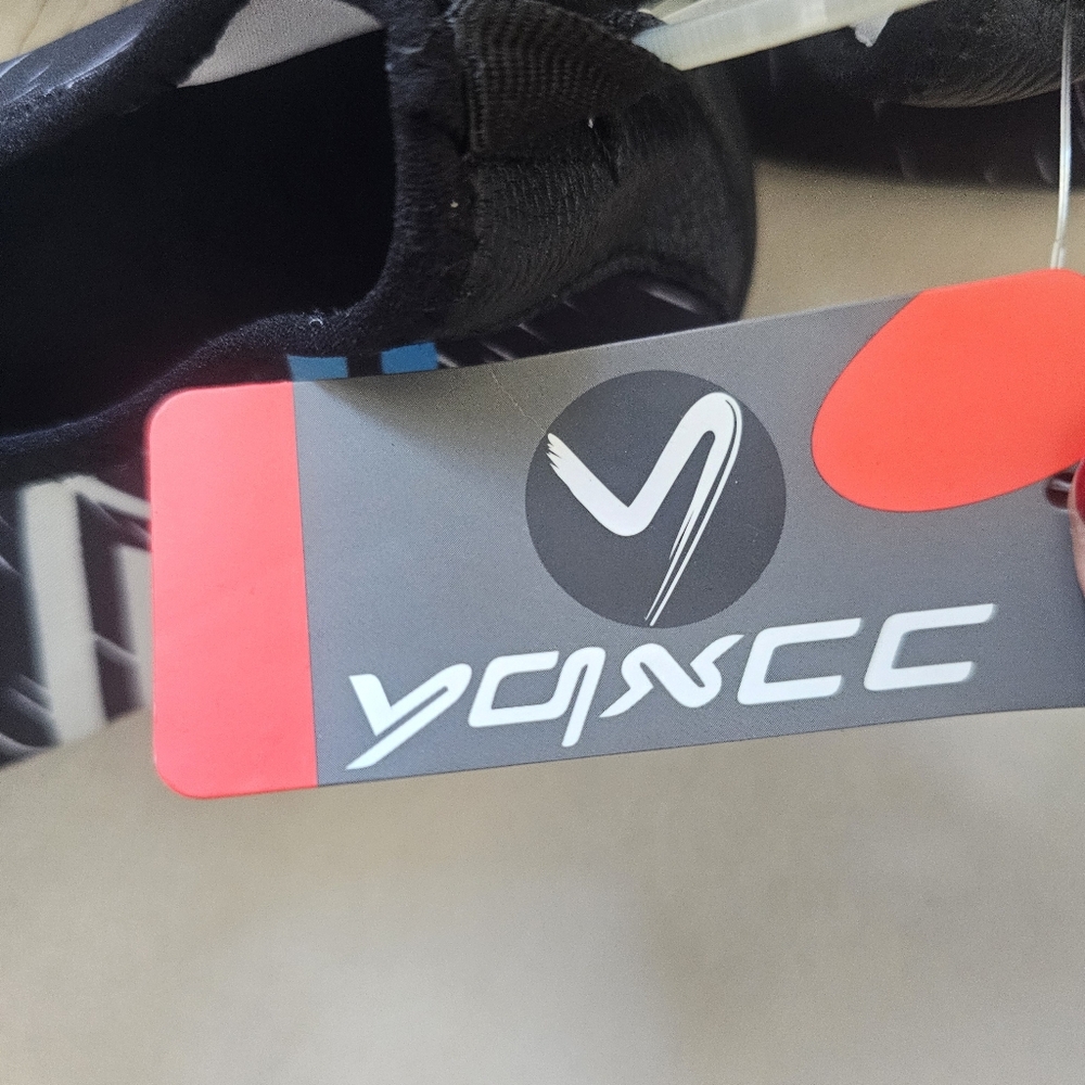 YQXCC Rubber Shoes Men's 10 - NWT - Picture 4 of 4